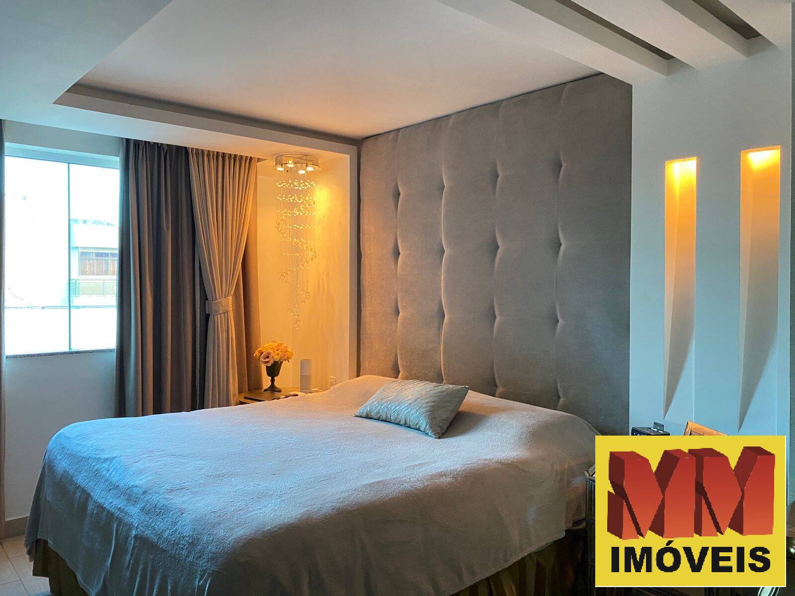 Cobertura à venda com 4 quartos, 220m² - Foto 34
