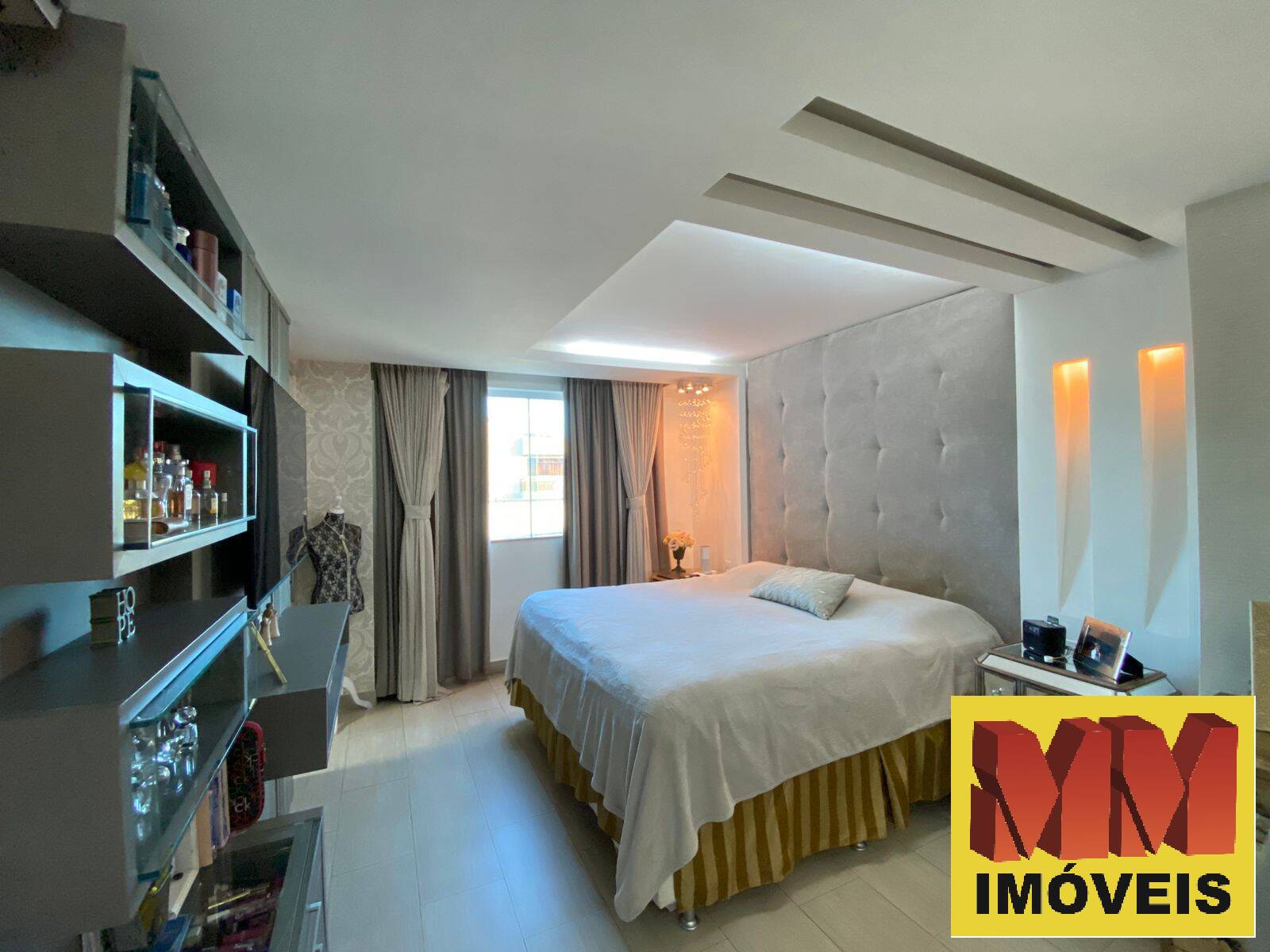 Cobertura à venda com 4 quartos, 220m² - Foto 33