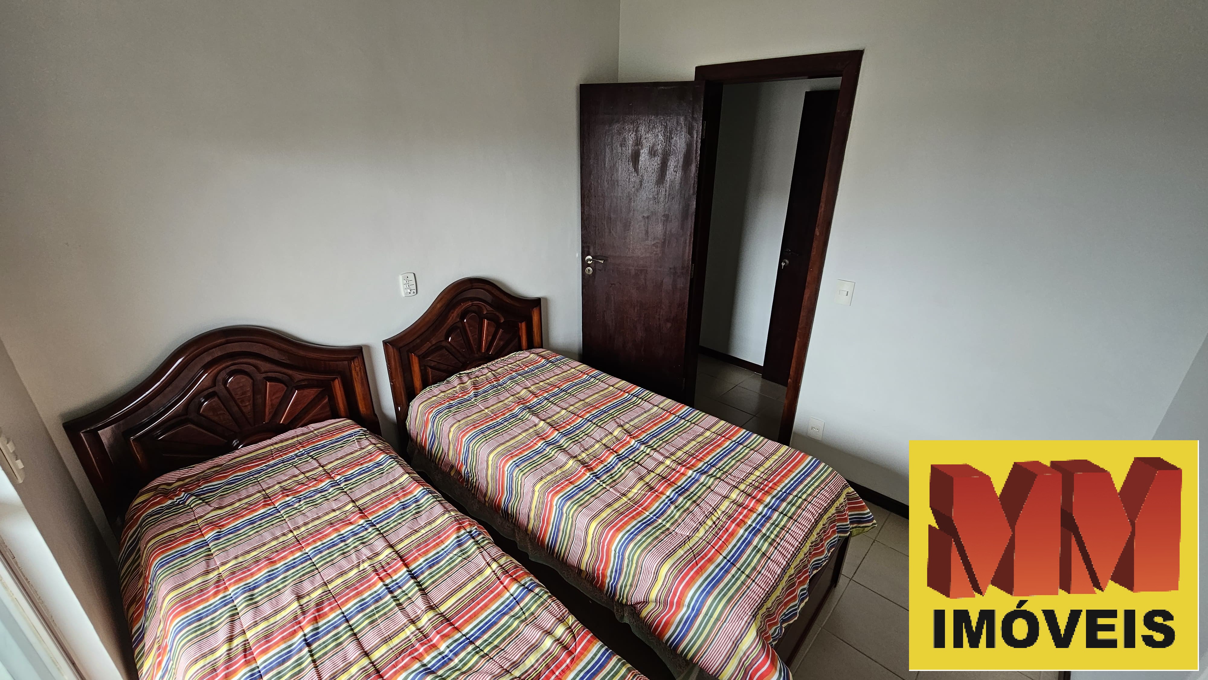 Apartamento à venda com 4 quartos, 142m² - Foto 10