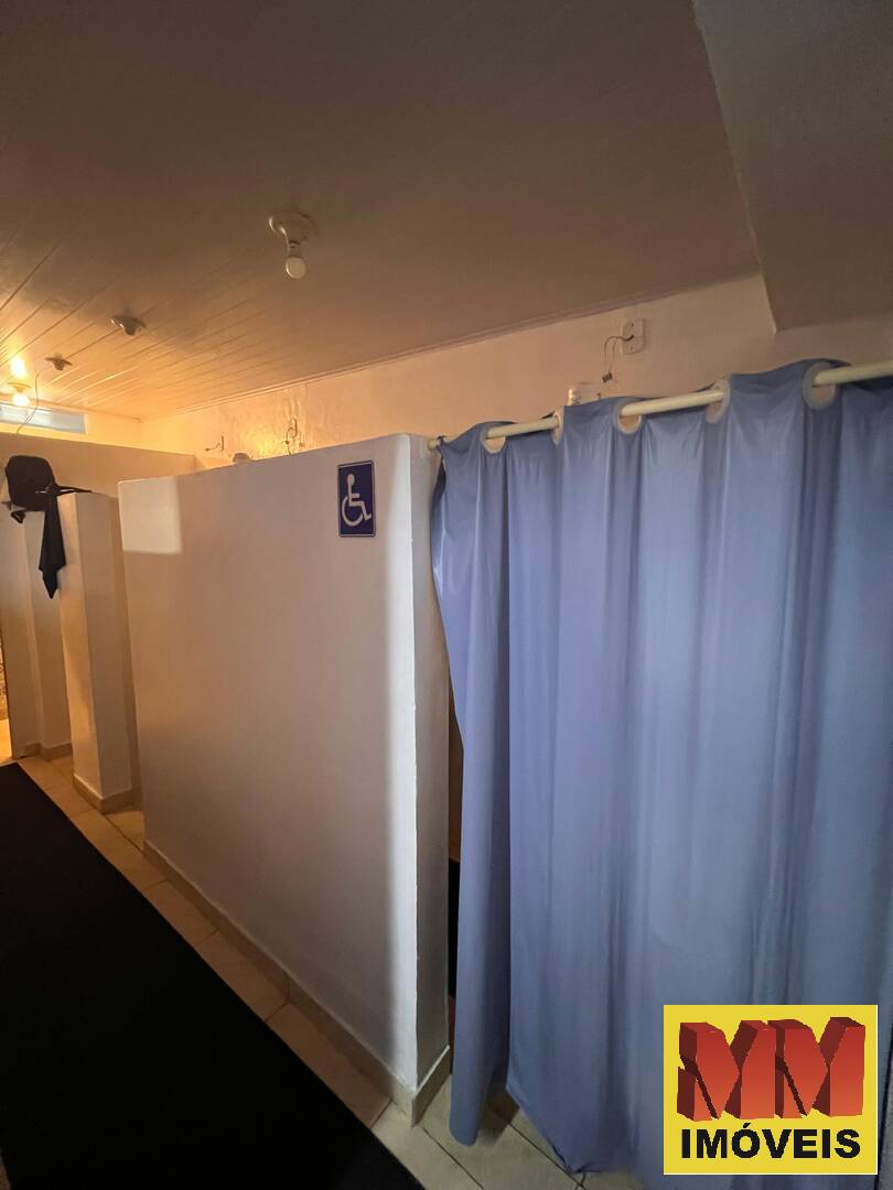 Prédio Inteiro para alugar, 100m² - Foto 4