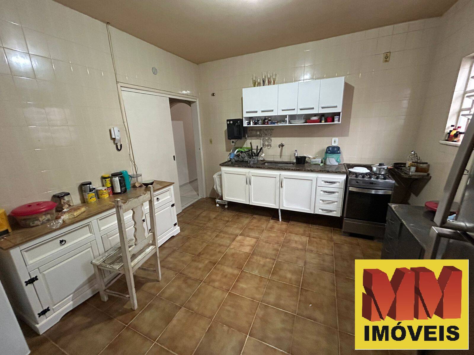 Casa à venda com 3 quartos, 165m² - Foto 14