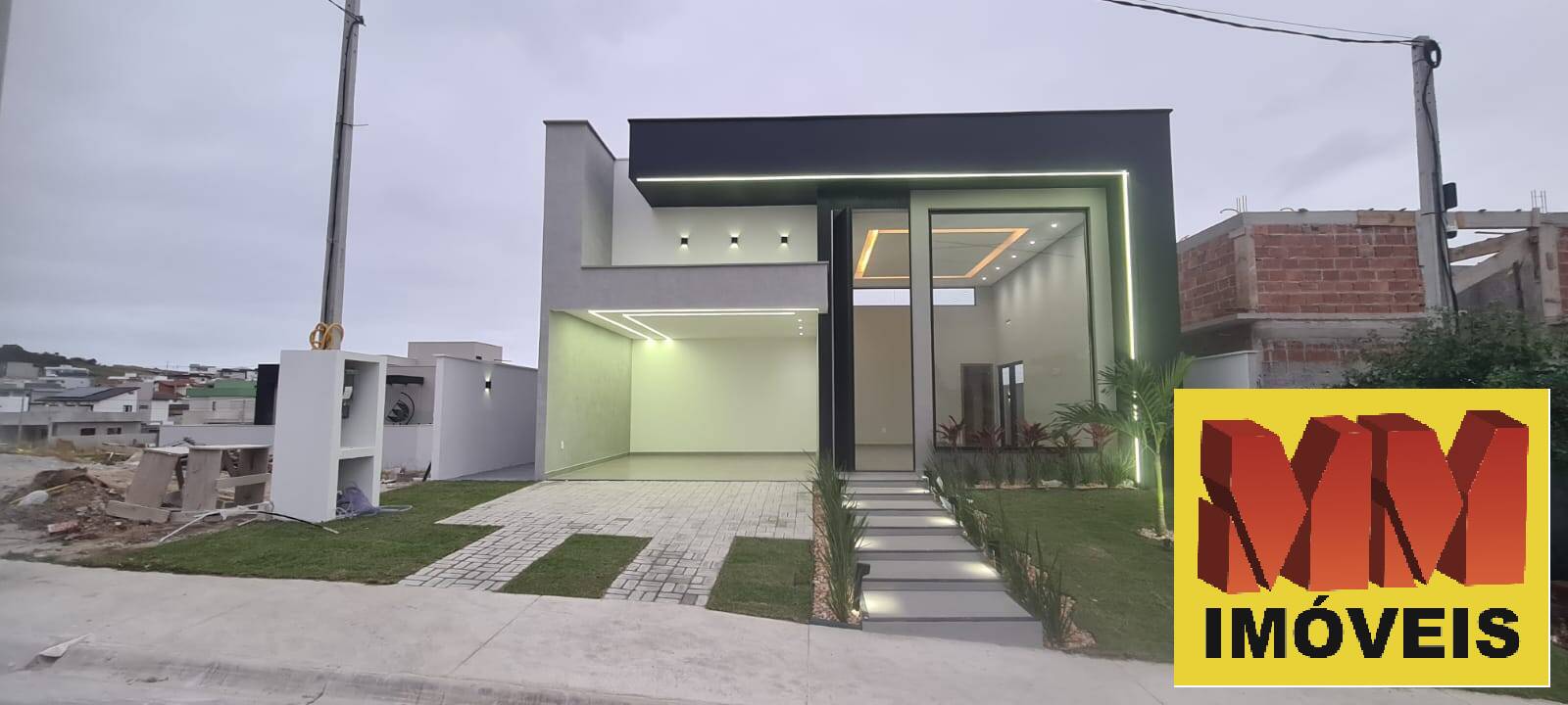 Casa de Condomínio à venda com 3 quartos, 138m² - Foto 2