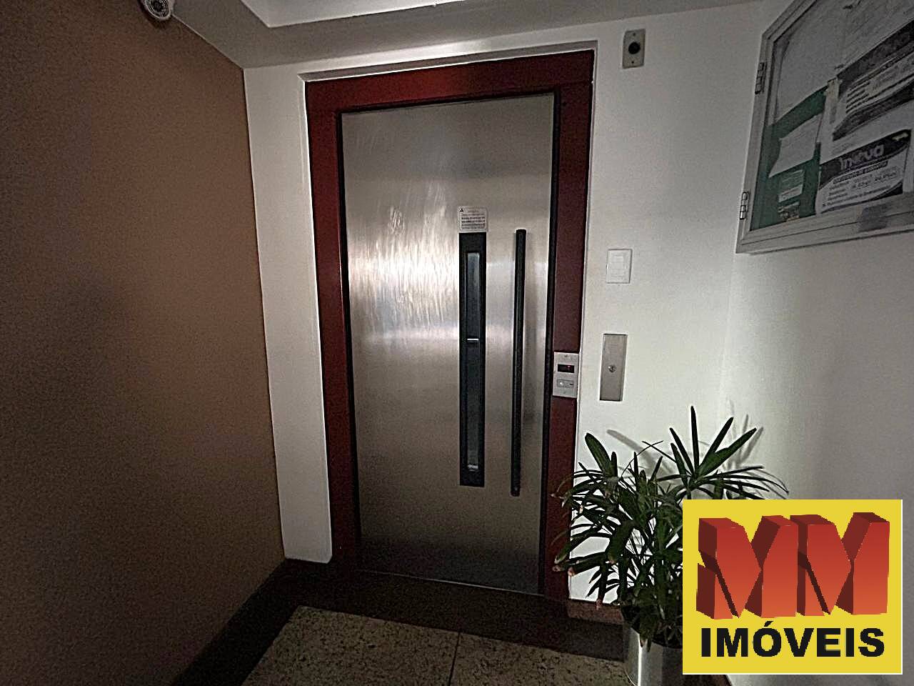 Apartamento à venda com 2 quartos, 58m² - Foto 4