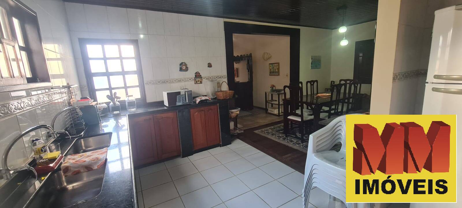Casa à venda com 3 quartos, 221m² - Foto 12