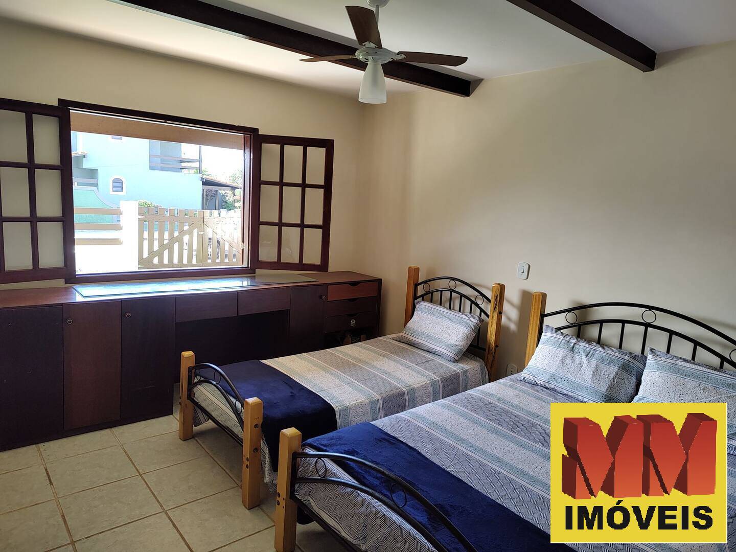Casa à venda com 3 quartos, 221m² - Foto 16