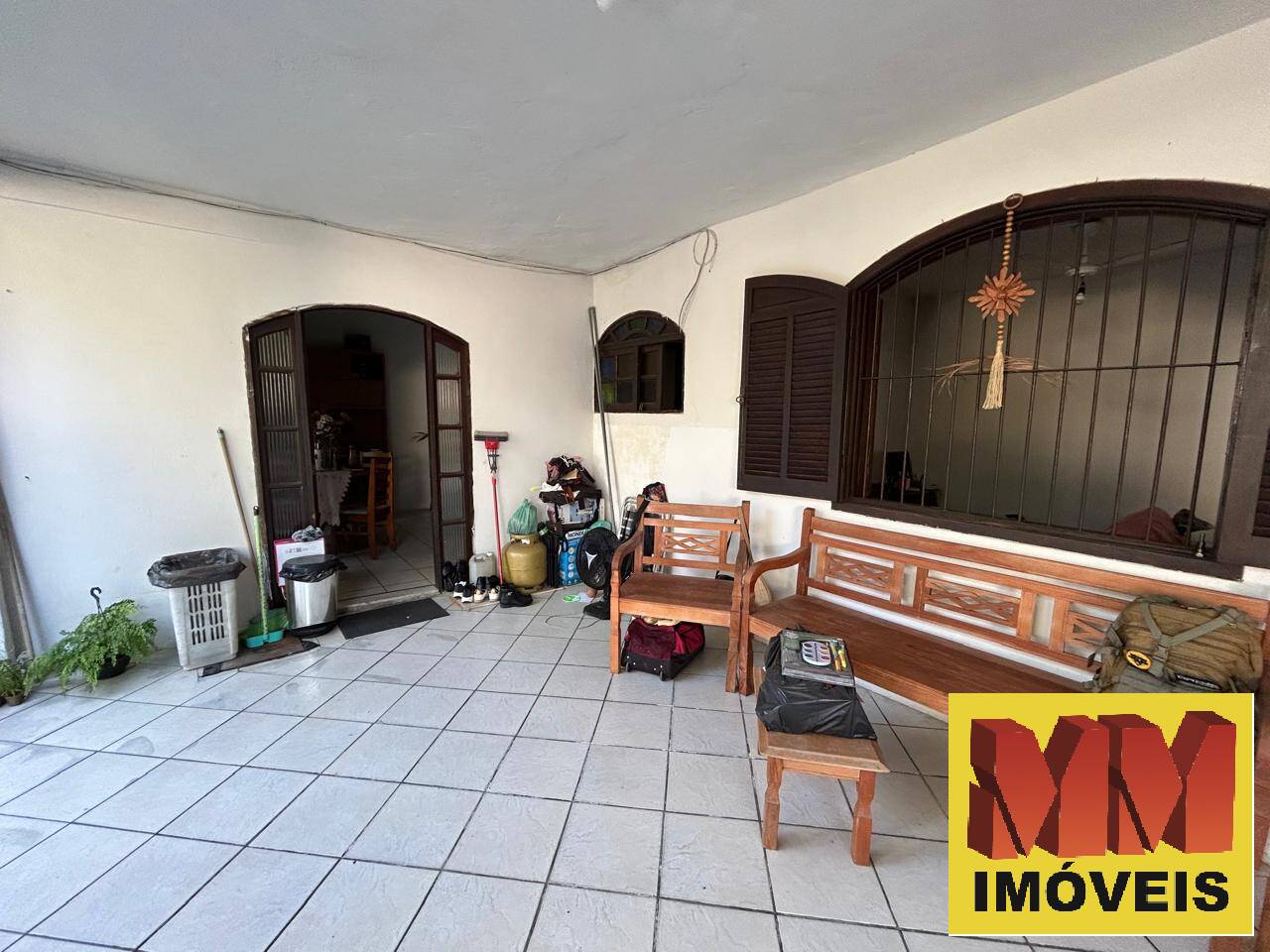 Casa à venda com 4 quartos, 177m² - Foto 4