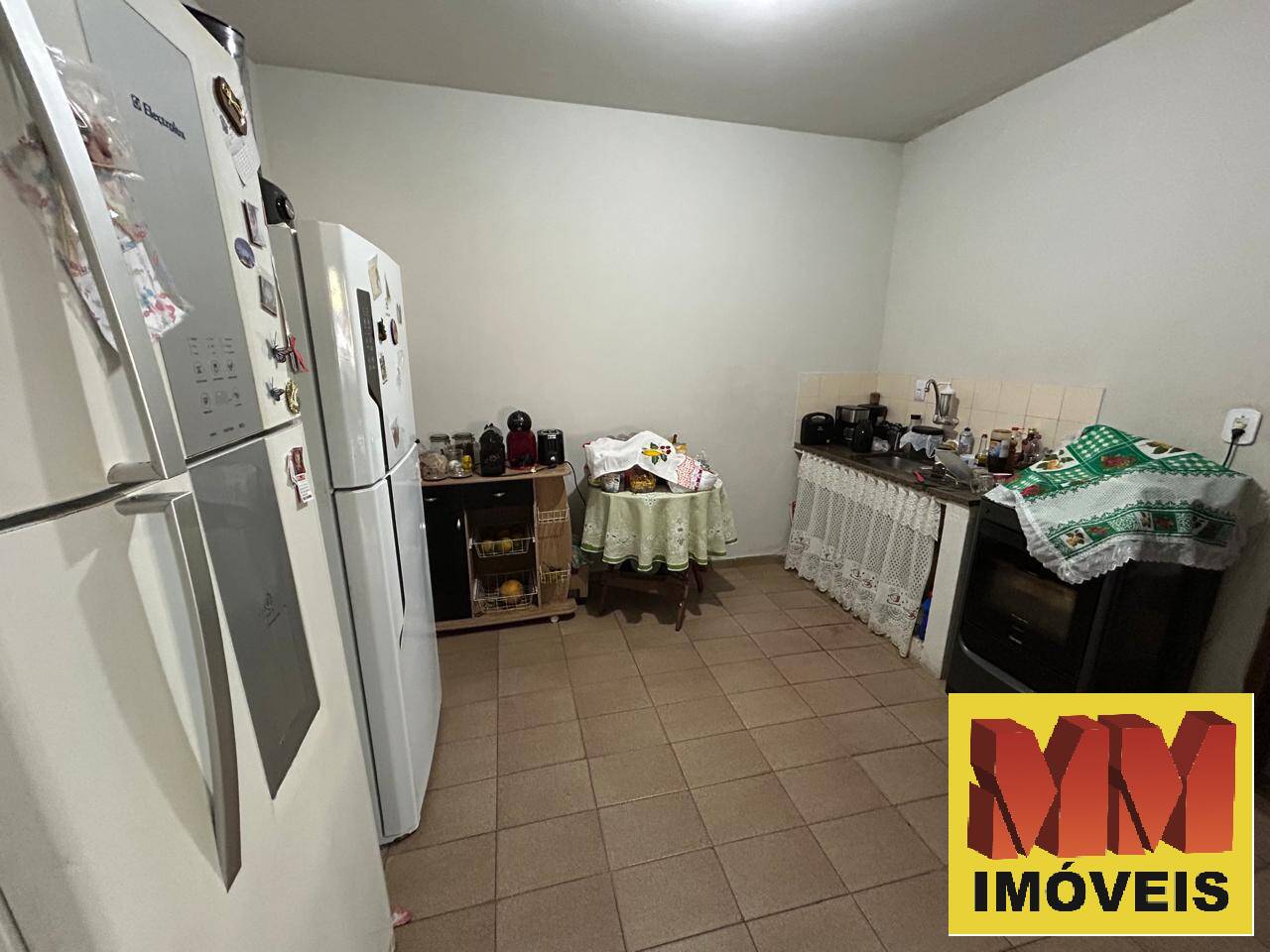 Casa à venda com 4 quartos, 177m² - Foto 9