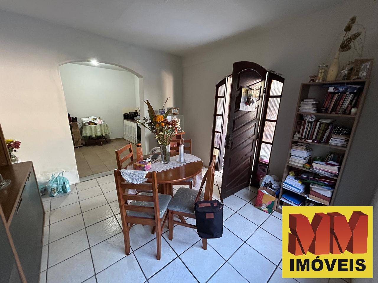 Casa à venda com 4 quartos, 177m² - Foto 11