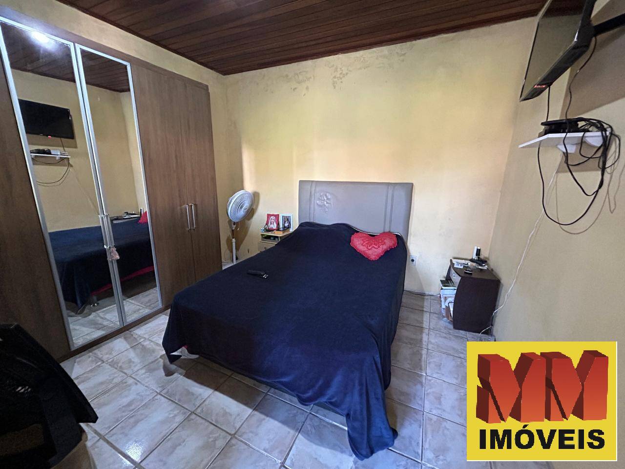 Casa à venda com 4 quartos, 177m² - Foto 15