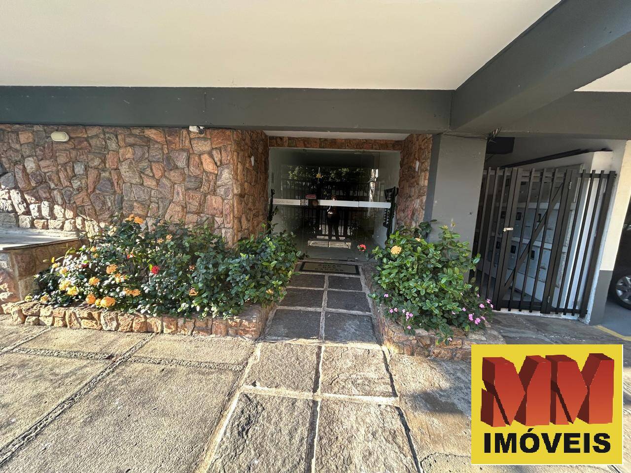 Apartamento, 2 quartos, 75 m² - Foto 2