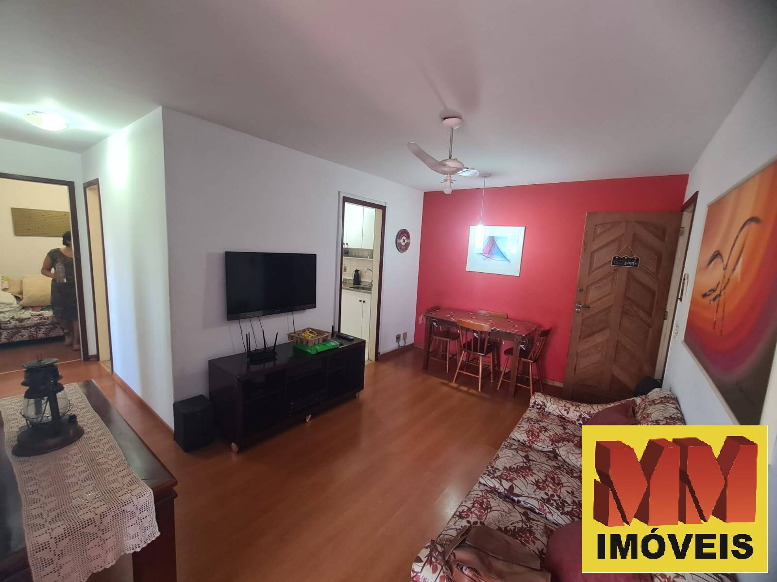 Apartamento à venda com 2 quartos, 85m² - Foto 4