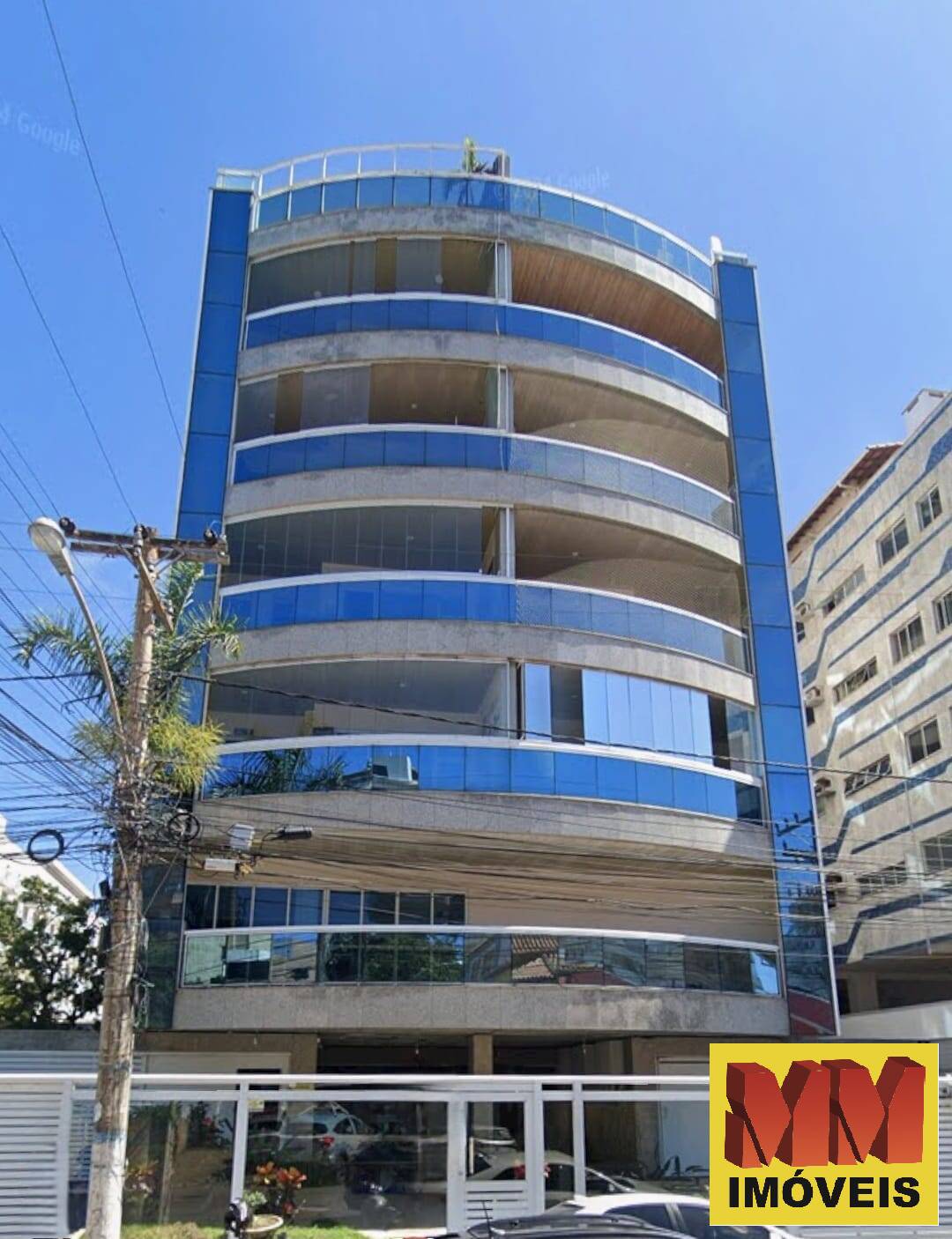 Apartamento à venda com 3 quartos, 130m² - Foto 1