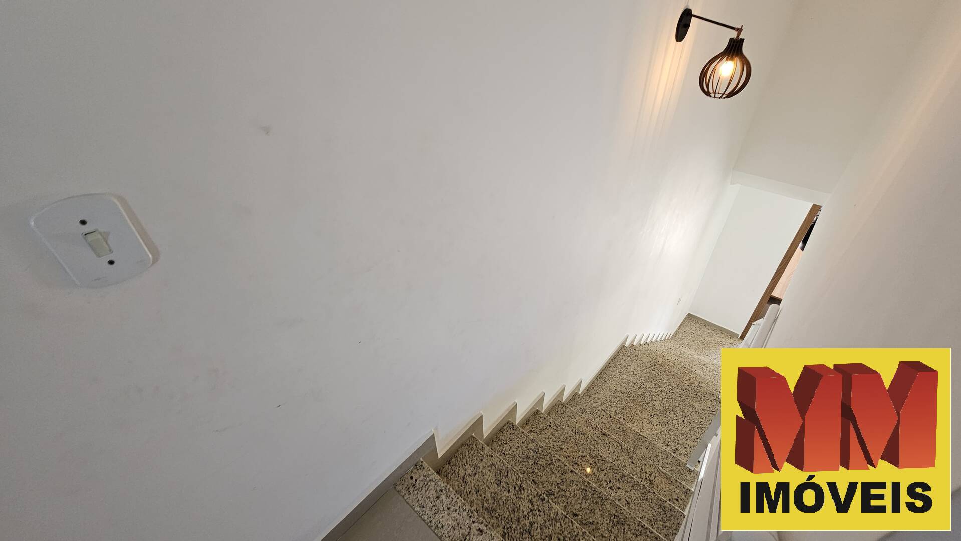 Casa à venda e aluguel com 5 quartos, 200m² - Foto 15