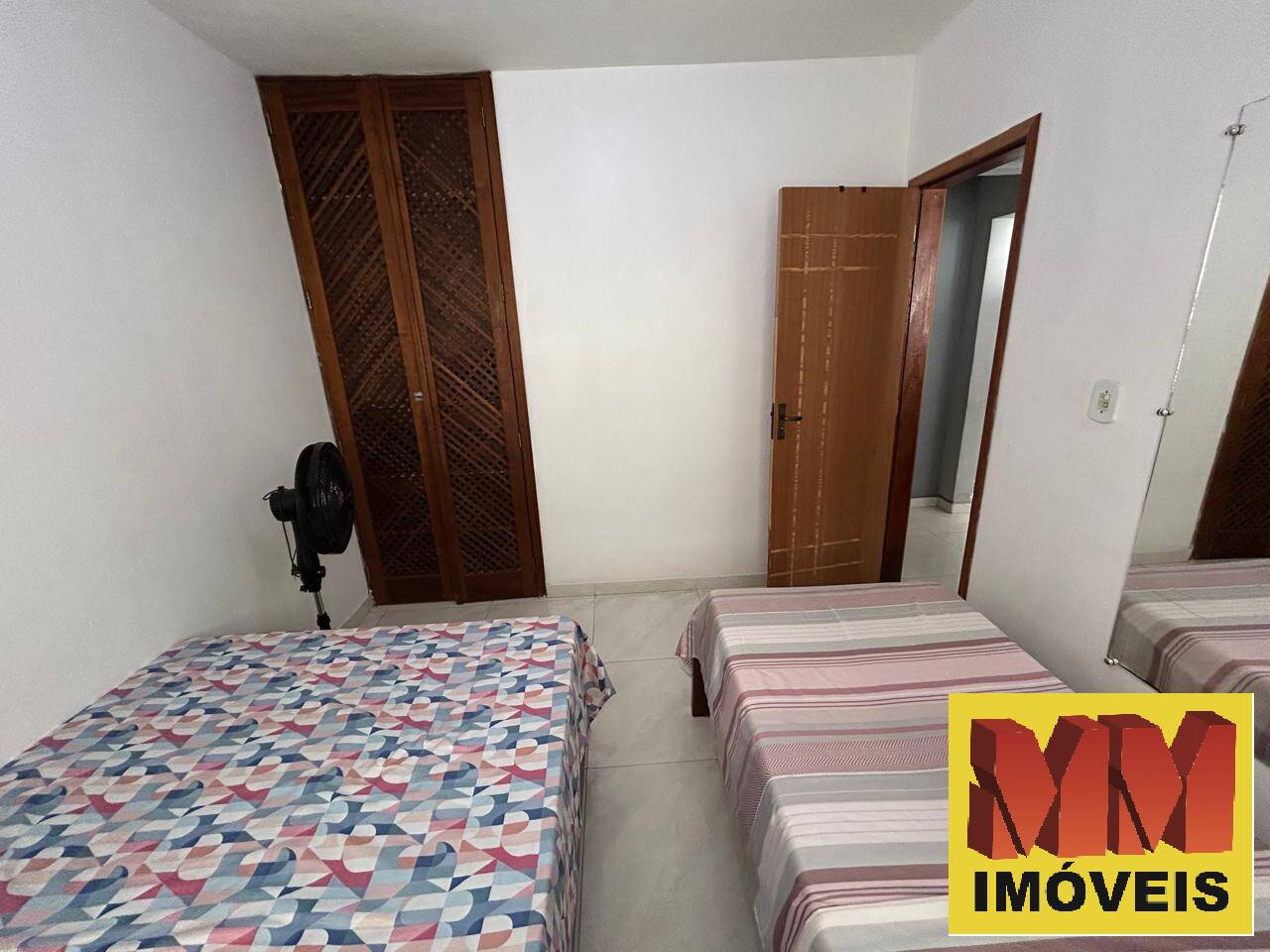 Casa para alugar com 2 quartos, 55m² - Foto 25