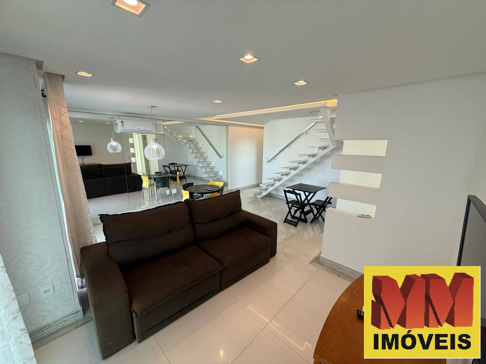Cobertura à venda com 4 quartos, 240m² - Foto 7