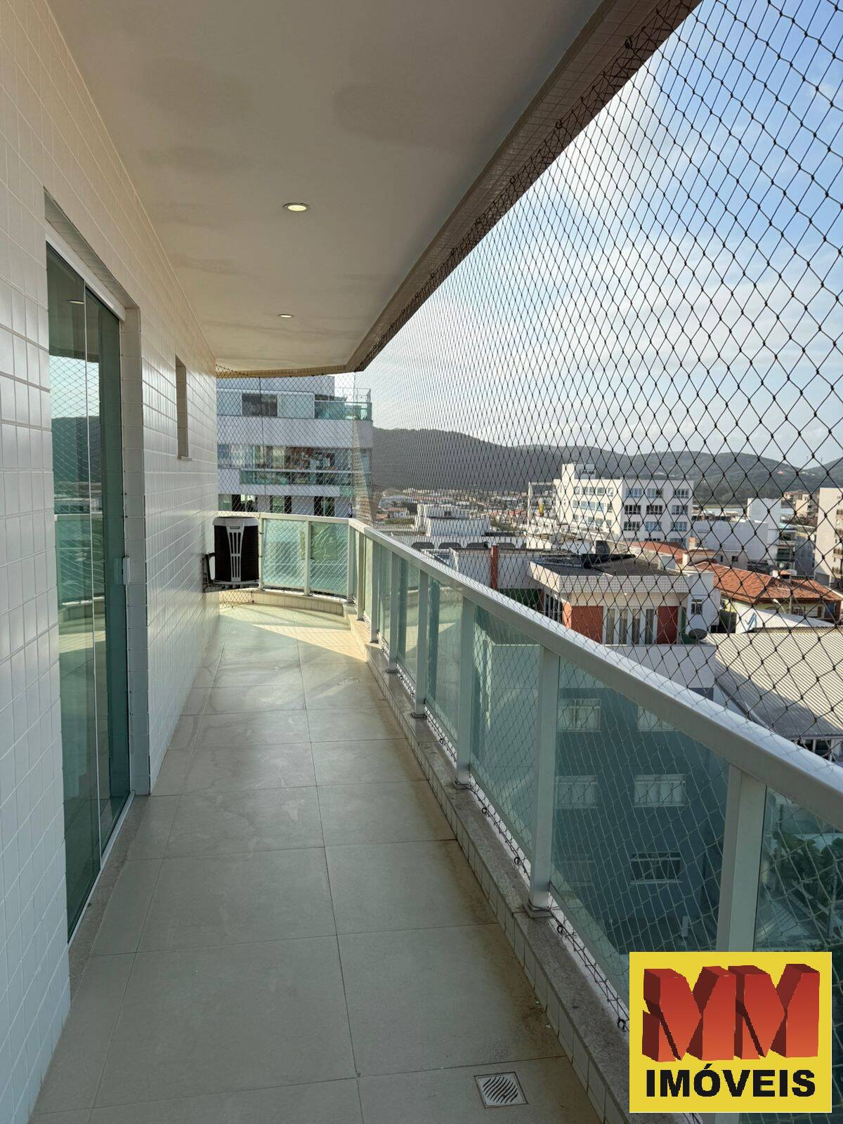 Cobertura à venda com 4 quartos, 240m² - Foto 9