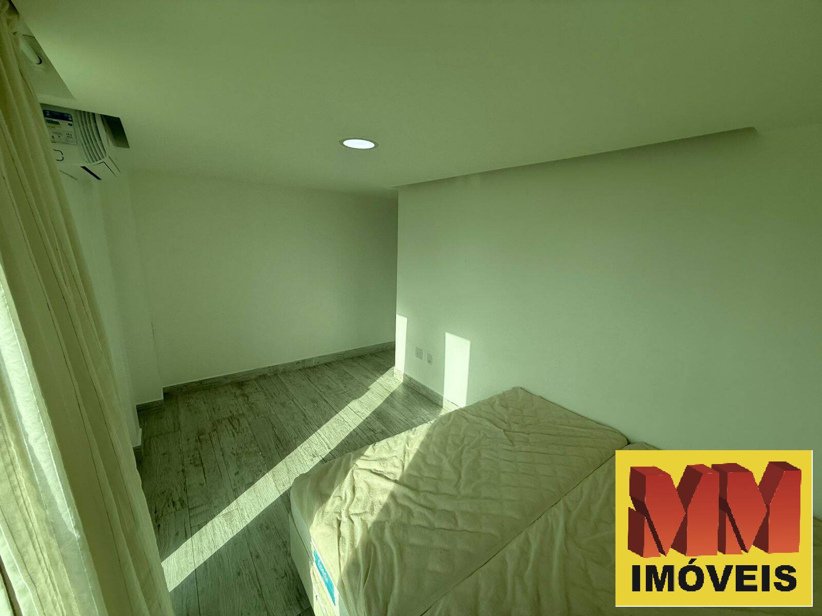 Cobertura à venda com 4 quartos, 240m² - Foto 35