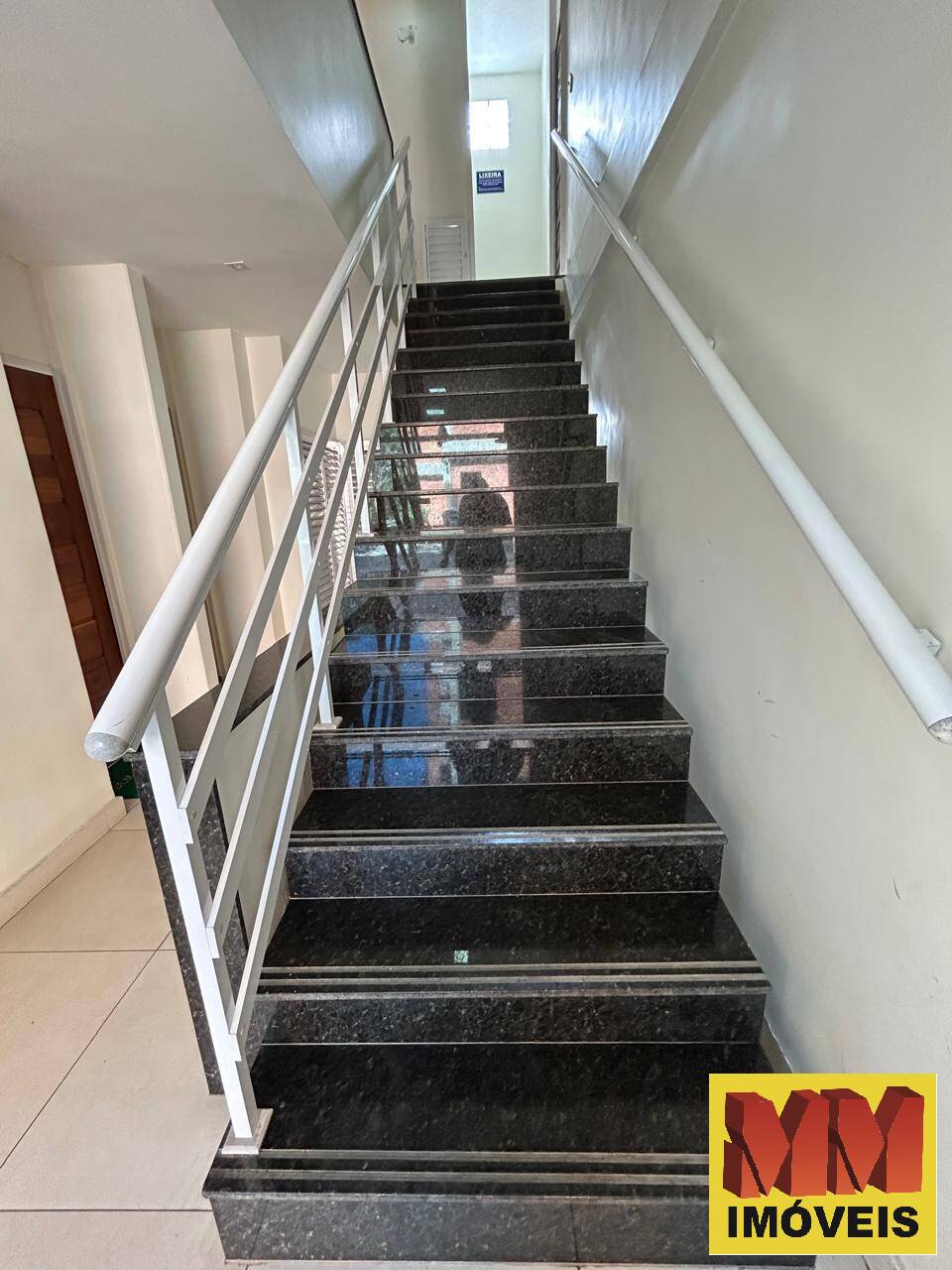 Apartamento, 3 quartos, 75 m² - Foto 2