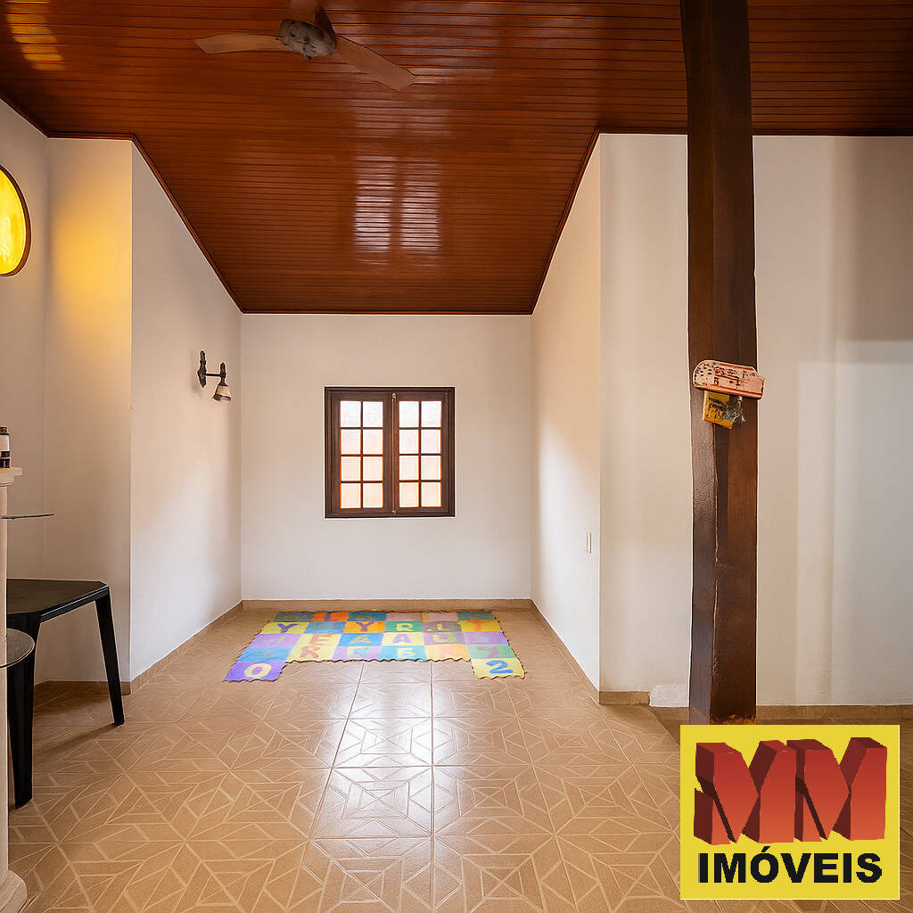 Casa à venda com 3 quartos, 80m² - Foto 5