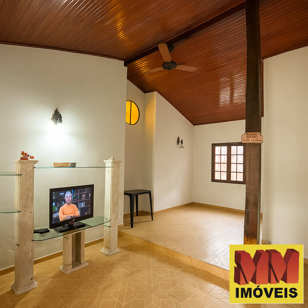 Casa à venda com 3 quartos, 80m² - Foto 6