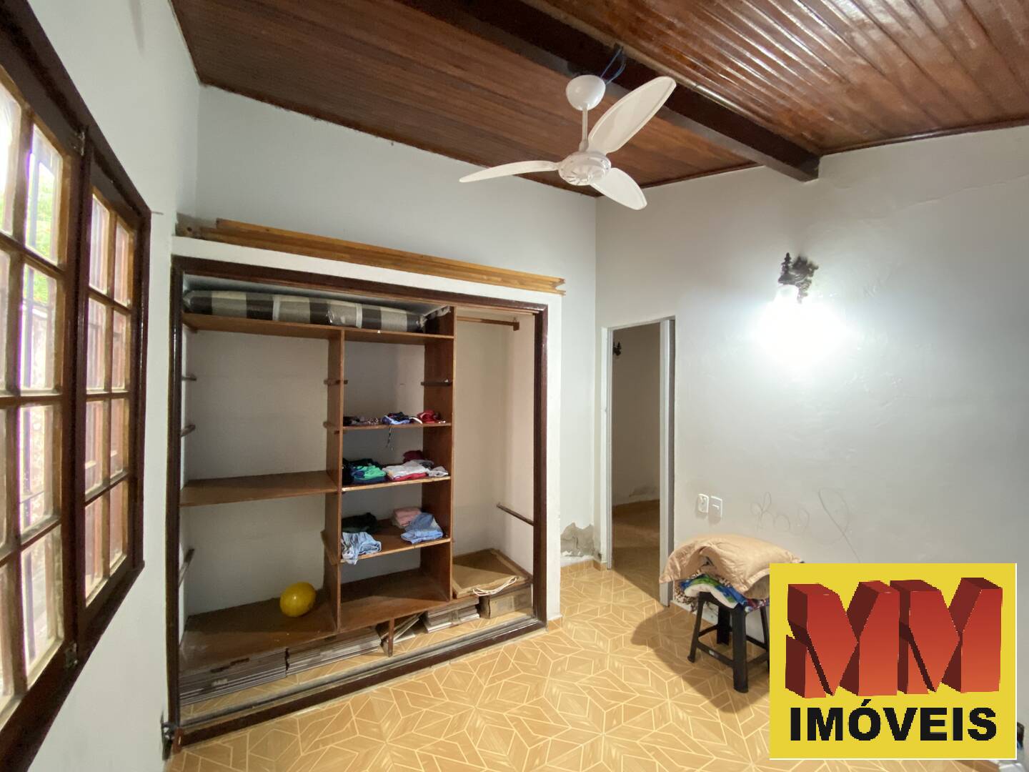Casa à venda com 3 quartos, 80m² - Foto 8