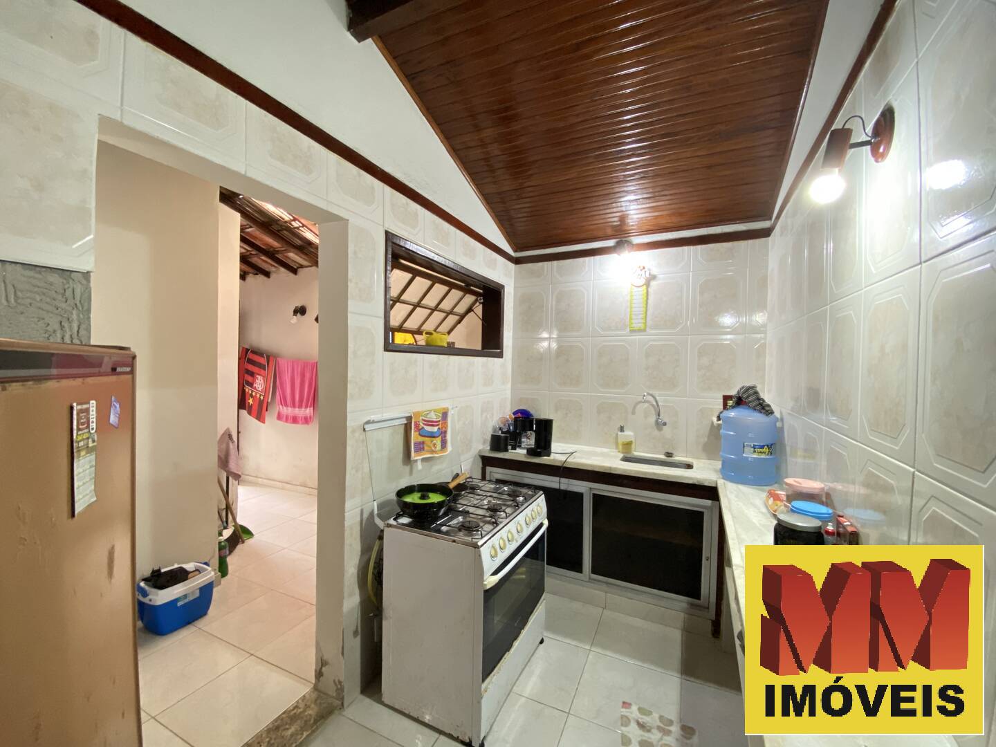 Casa à venda com 3 quartos, 80m² - Foto 13