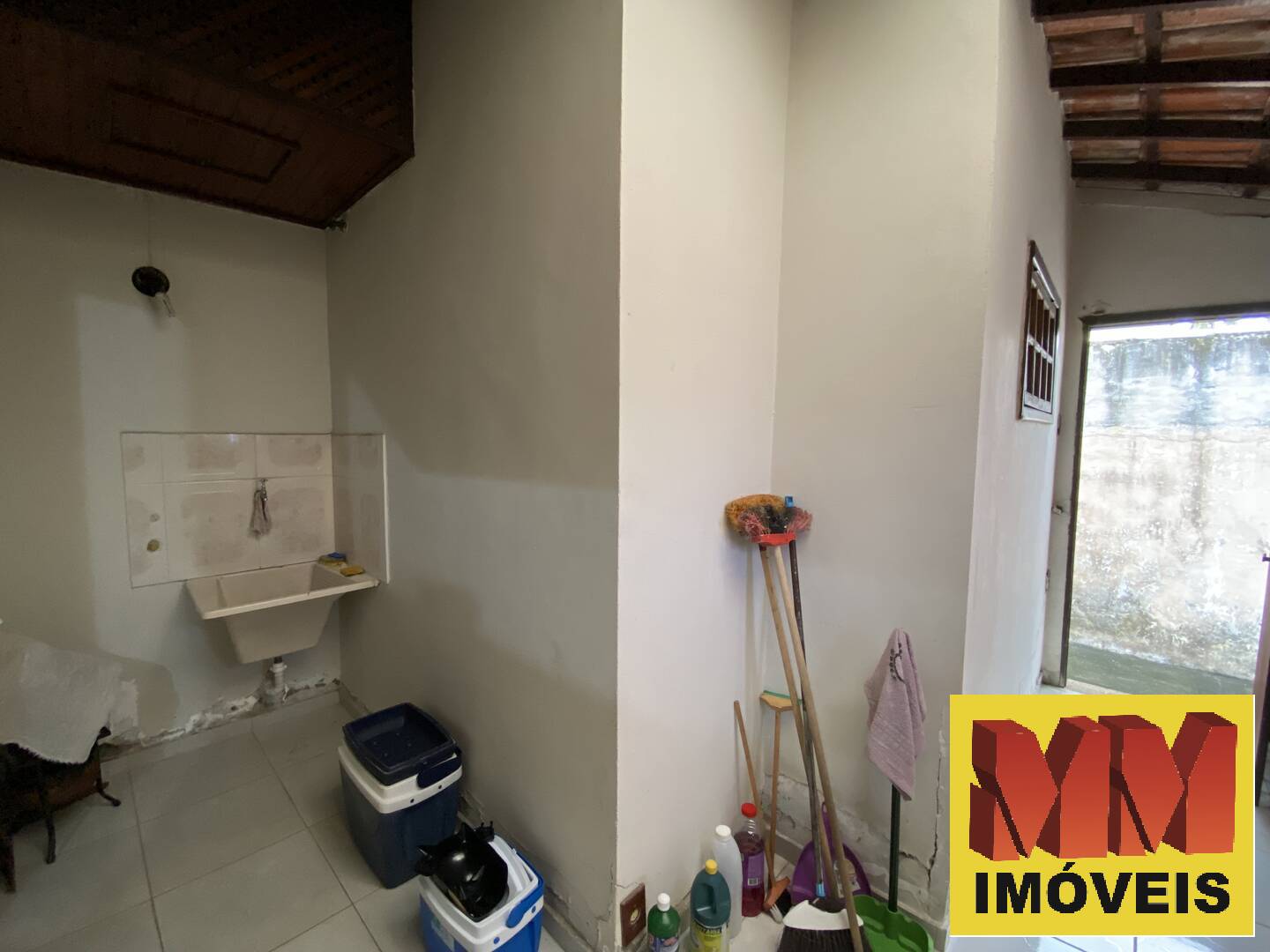 Casa à venda com 3 quartos, 80m² - Foto 15