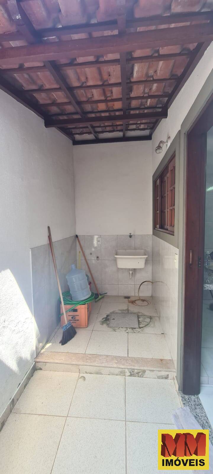 Casa de Condomínio para alugar com 4 quartos, 150m² - Foto 12