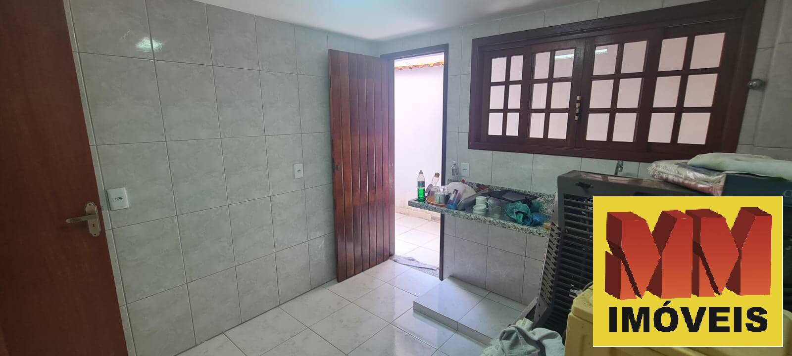 Casa de Condomínio para alugar com 4 quartos, 150m² - Foto 9