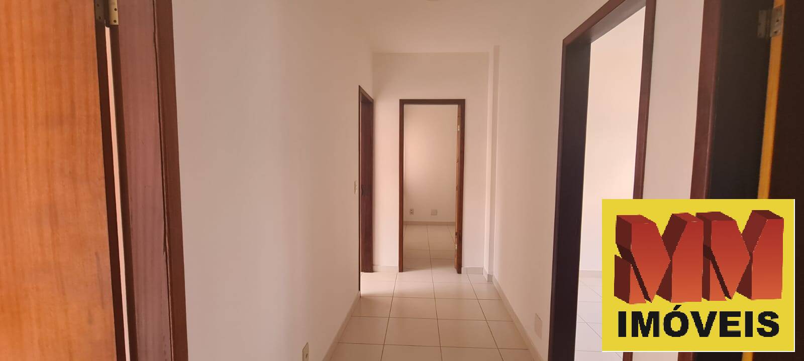 Casa de Condomínio para alugar com 4 quartos, 150m² - Foto 23