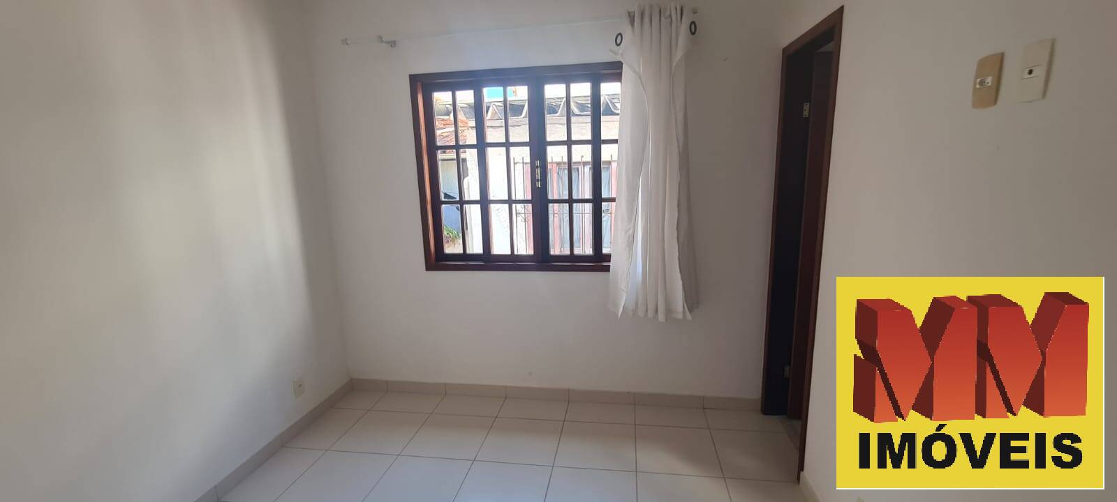 Casa de Condomínio para alugar com 4 quartos, 150m² - Foto 21