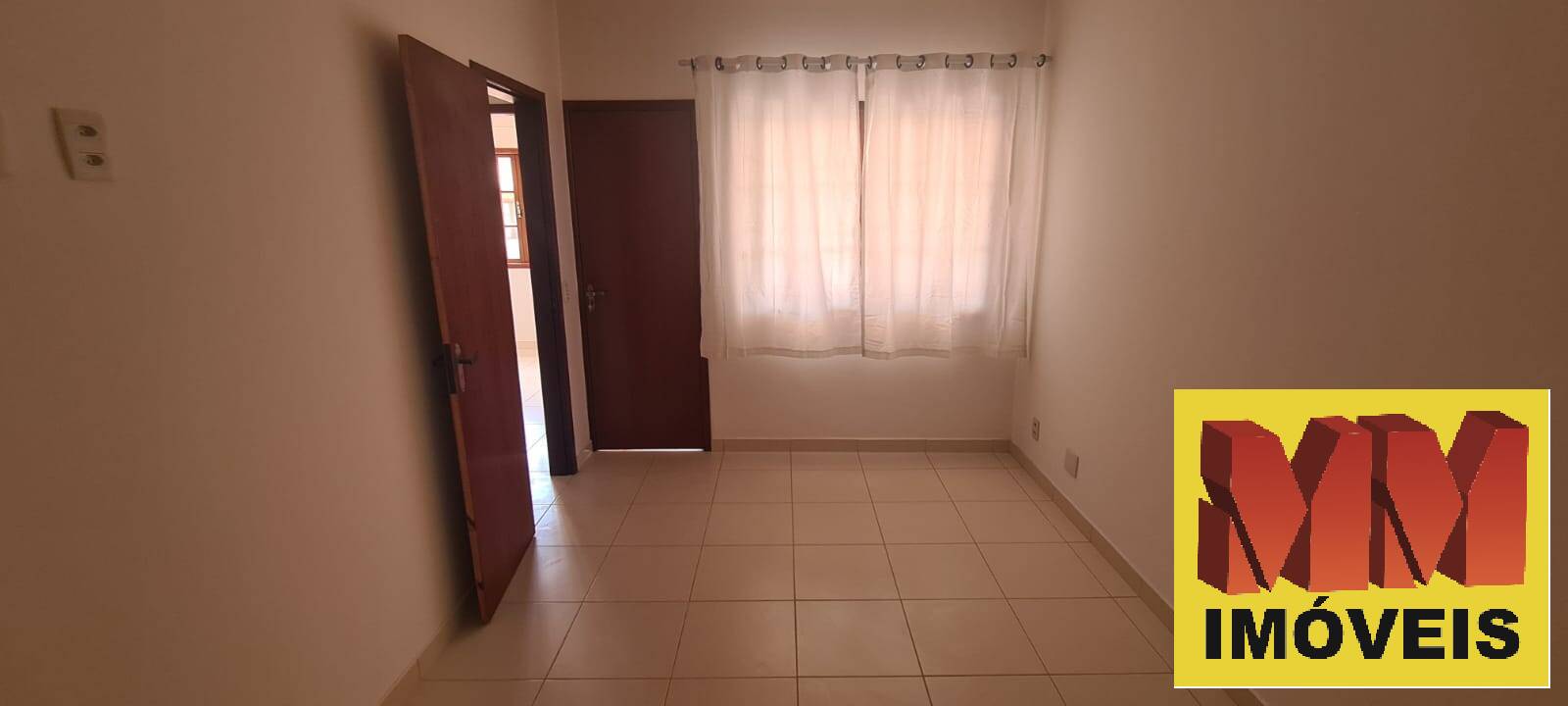 Casa de Condomínio para alugar com 4 quartos, 150m² - Foto 33