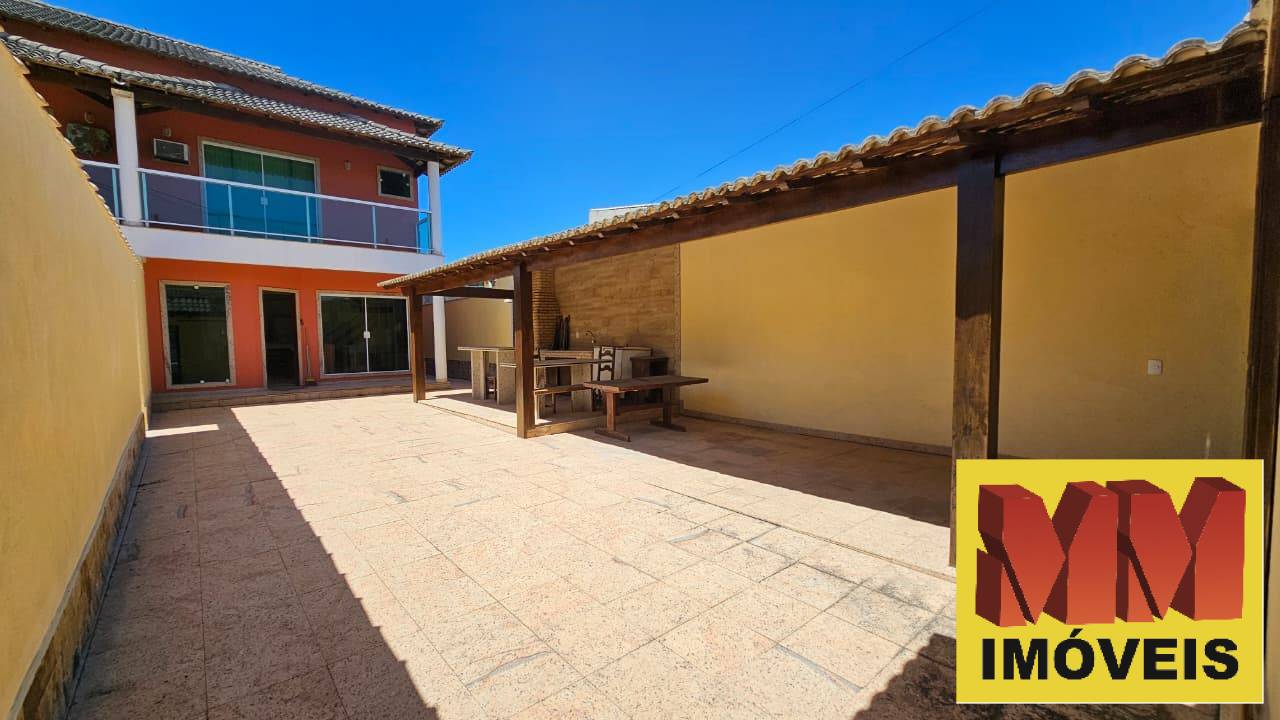 Casa, 4 quartos, 117 m² - Foto 1