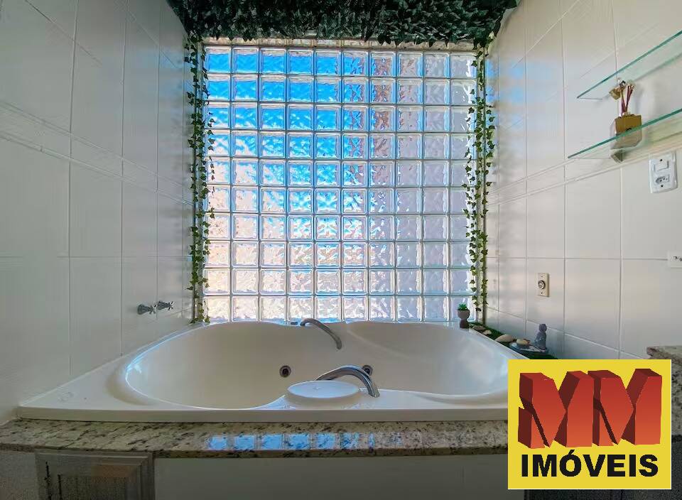 Casa, 4 quartos, 250 m² - Foto 10