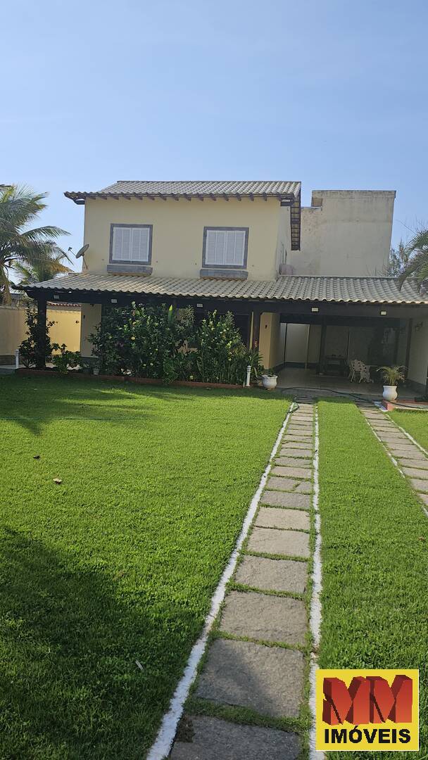 Casa, 3 quartos, 198 m² - Foto 2