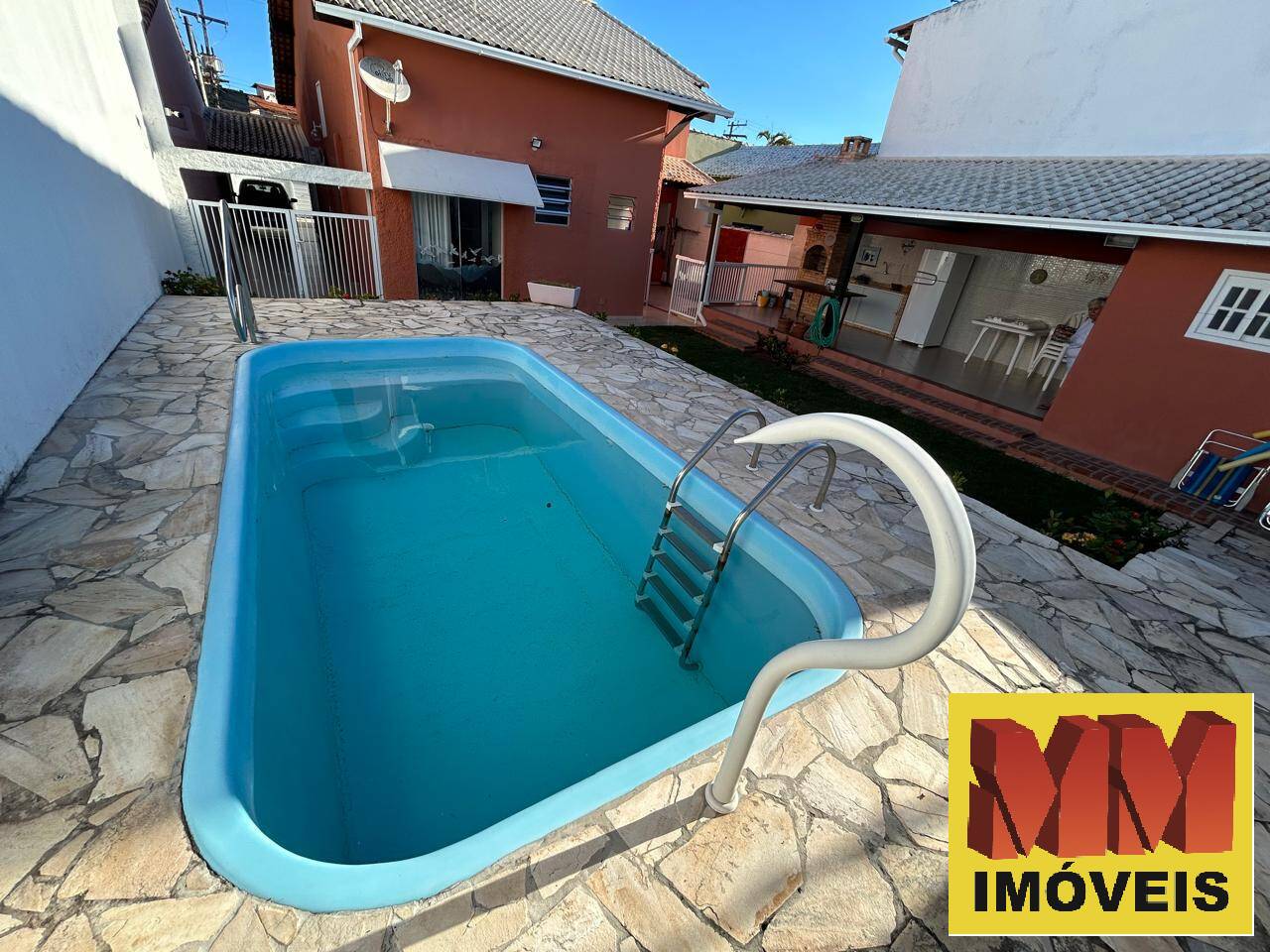 Casa, 3 quartos, 127 m² - Foto 1