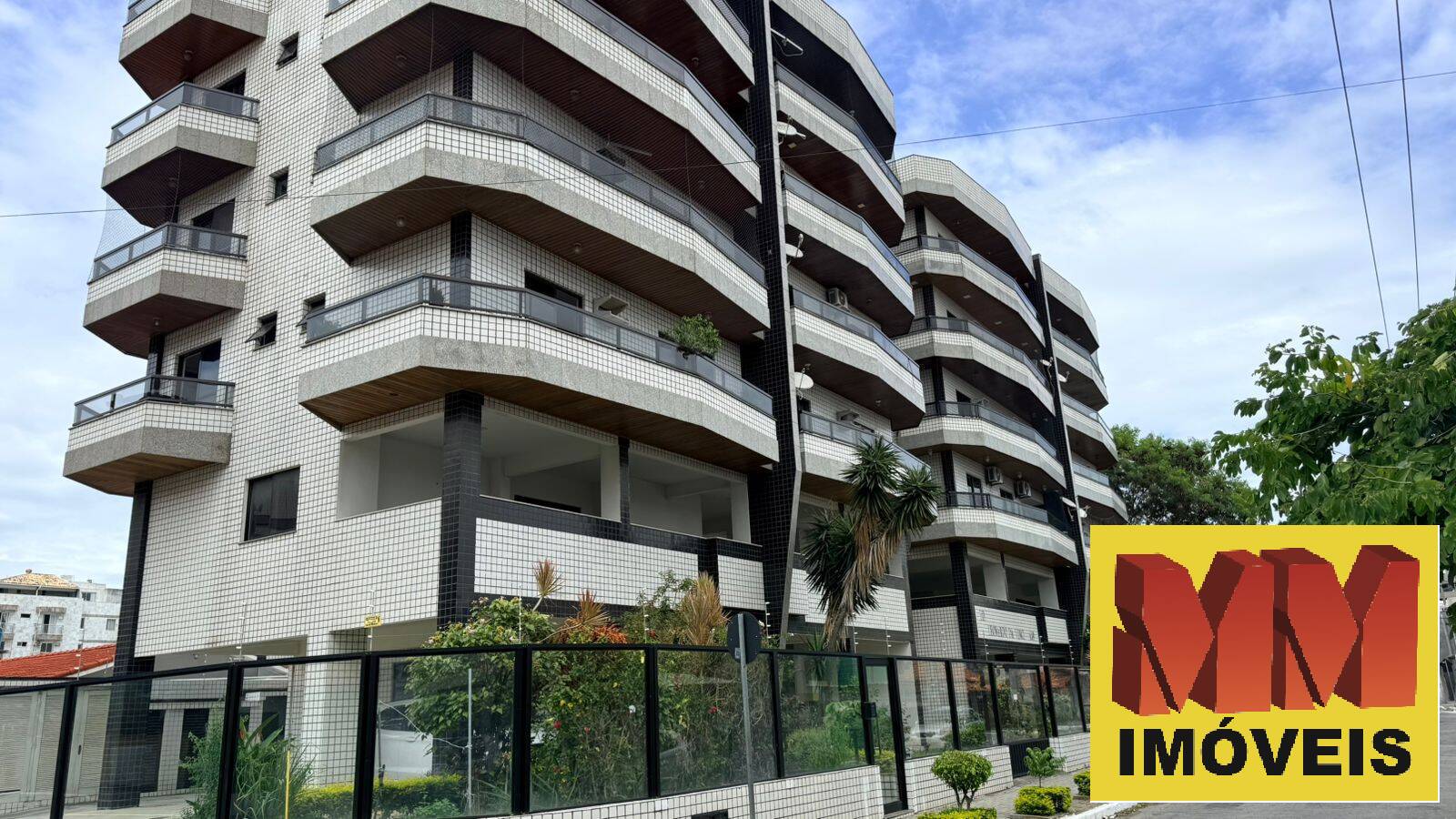 Apartamento, 3 quartos, 130 m² - Foto 1